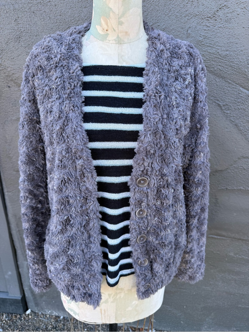 Trouve Metallic Gray Button-Front Textured Cardigan